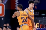 8868体育app下载-场均14.6分钟得11分！赛季初就被质疑，第4外援今成上海冲冠关键|弗格|哈桑-怀特塞德|上海男篮|辽篮|球队_新浪体育_新浪新闻